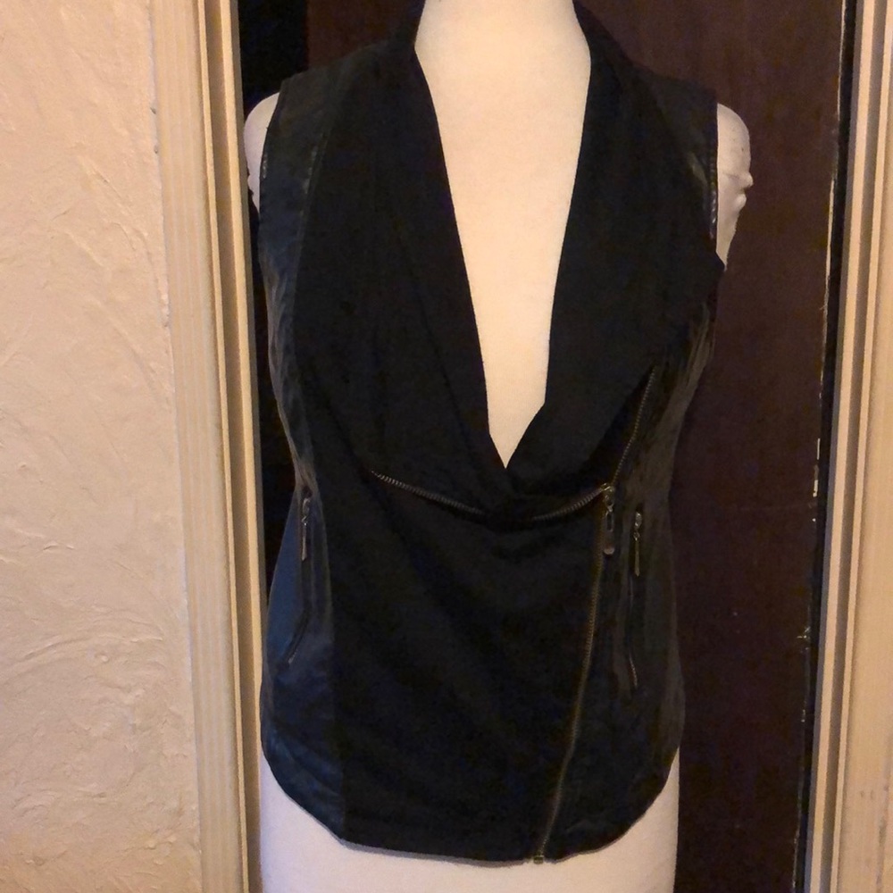 Leather Vest💜